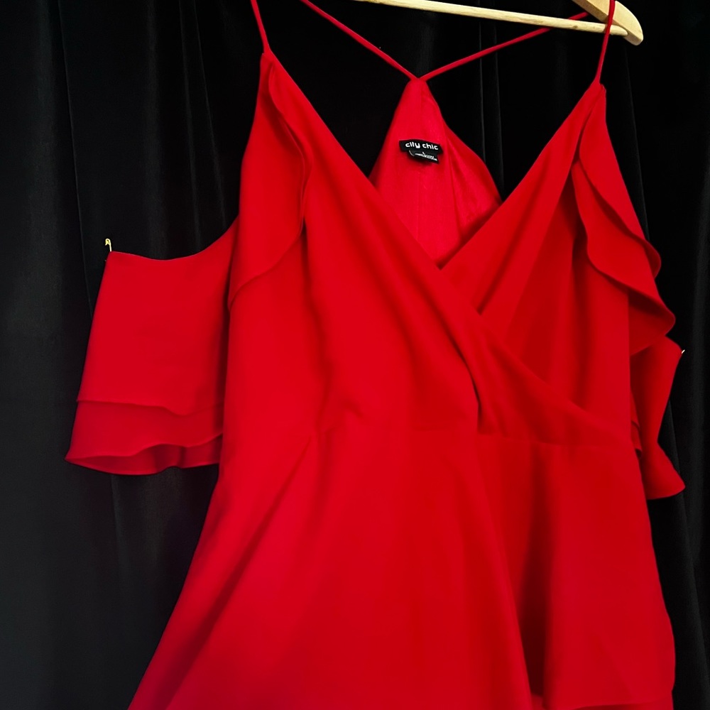 Formal dress City chic size L (20) sexy red dress Hot Deep v neck, cold shoulder - Picture 9 of 16